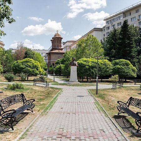 Elegant Studio In The Heart Of The Town Бухарест Екстер'єр фото